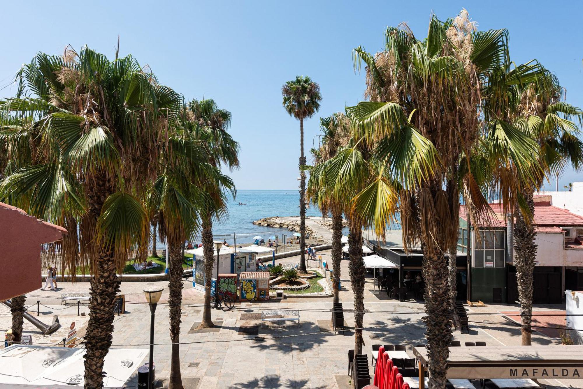 Beach Apartment In Малага Екстер'єр фото